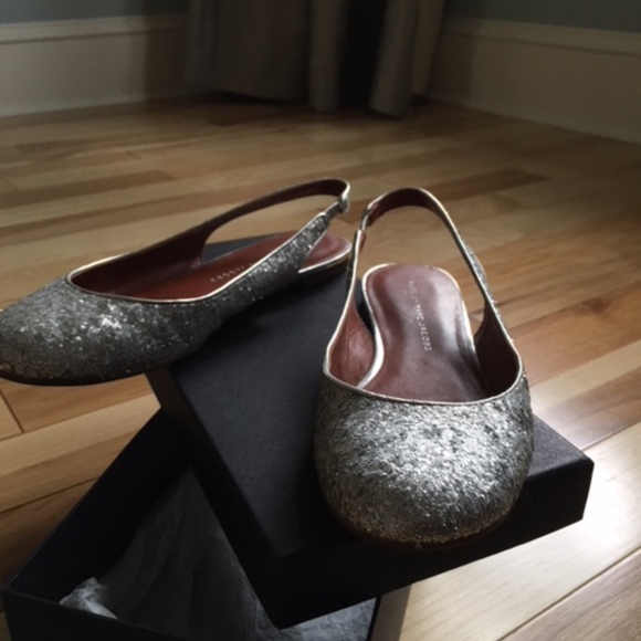 Marc Jacobs silver Flats Size 6 - Picture 2 of 6